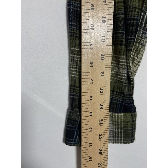 Carhartt Mens Green Plaid Long Sleeve Button-Up Shirt Medium - Picture 9 of 15